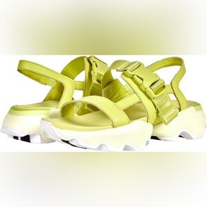 Sorel Kinetic Impact Sling Sandals, Bolt & White, sz8.5 NIB